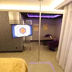 Hotel Plaza Design 4*