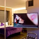 Plaza Design Hotel 4*