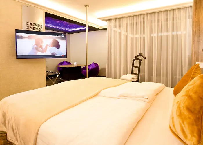 Plaza Design דורטמונד