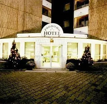 Hotel Plaza Design 4*