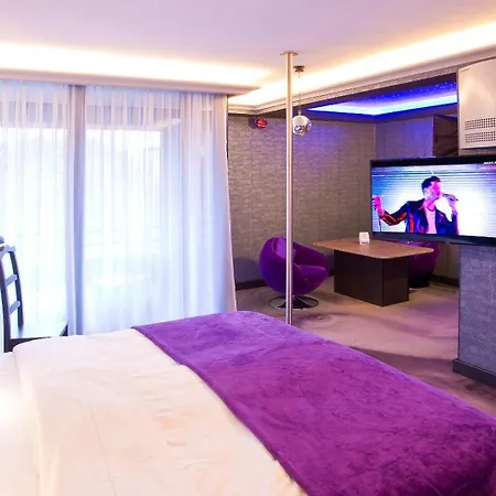Plaza Design Hotel