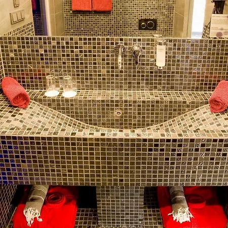 Plaza Design Hotel