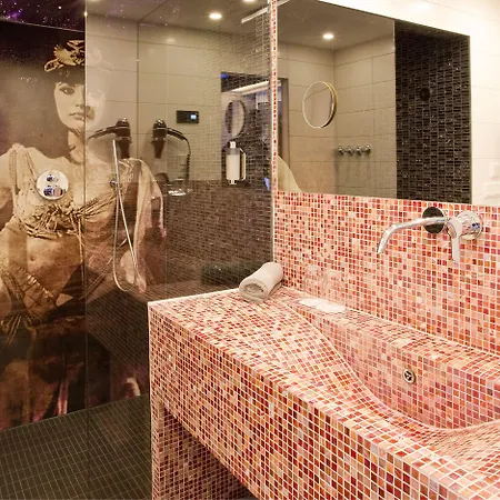 Hotel Design 4*