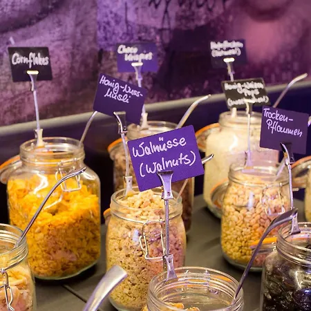 Ξενοδοχείο Plaza Design 4*