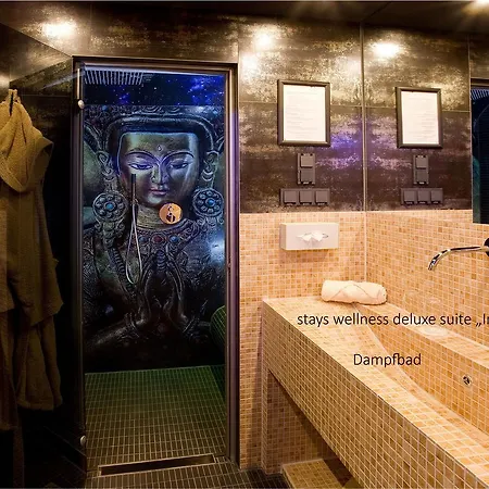 Hotel Plaza Design 4*
