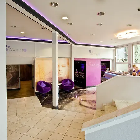 Hotel Plaza Design