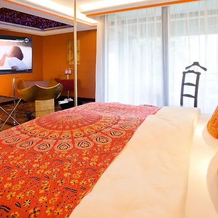 Plaza Design Hotel
