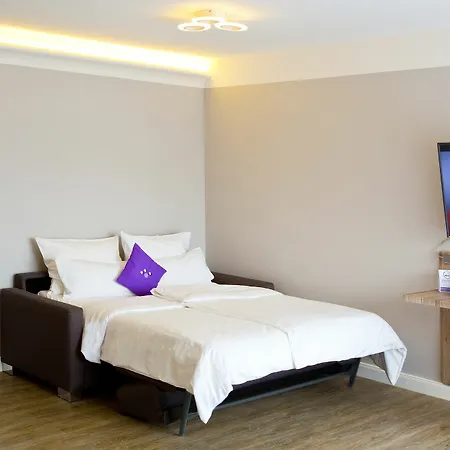 Plaza Design 4*