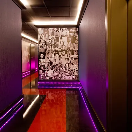 Hotel Plaza Design 4*