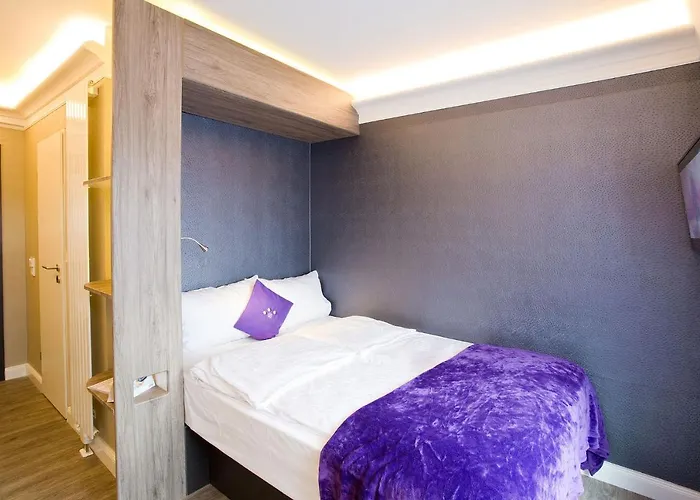 Plaza Design Hotel 4*