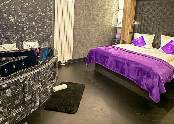 Plaza Design Hotel 4*