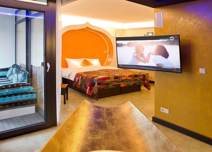 Plaza Design Hotel