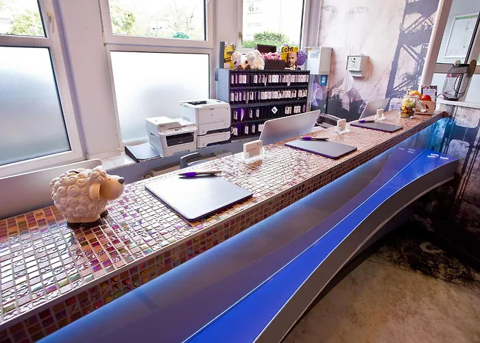 Plaza Design Hotel 4*