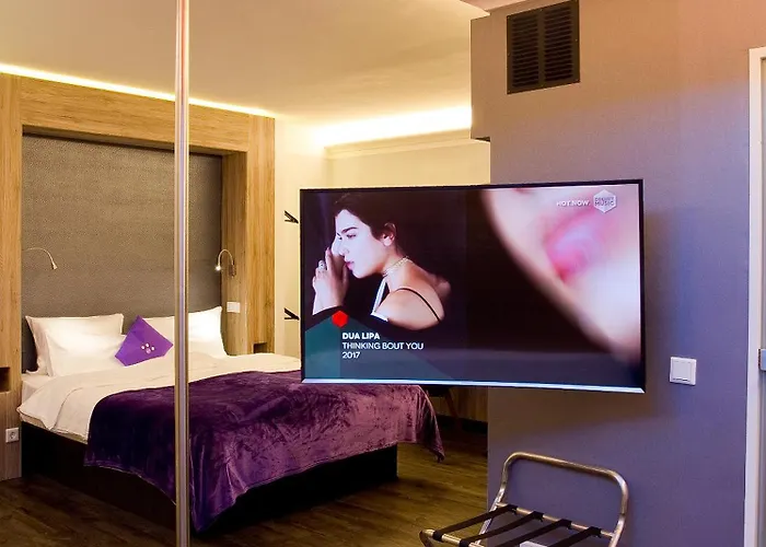 Plaza Design Hotel 4*