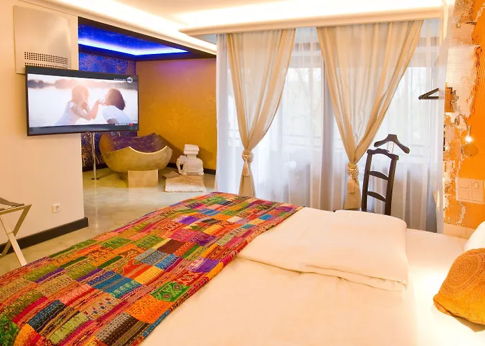 Hotel Plaza Design