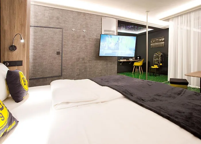 Plaza Design Hotel 4*
